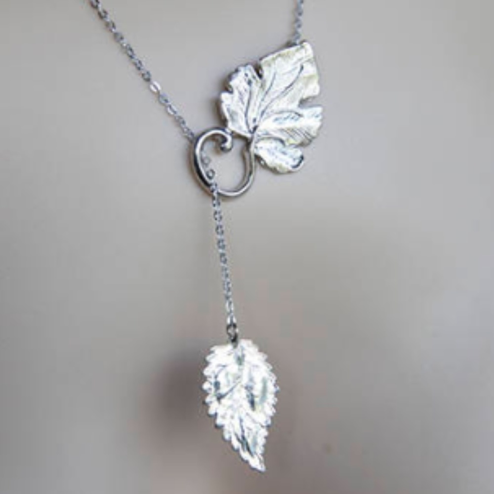 🌸 Colossal Leaves Lariat Necklace, Handmade 🌸 - Picture 2 of 7
